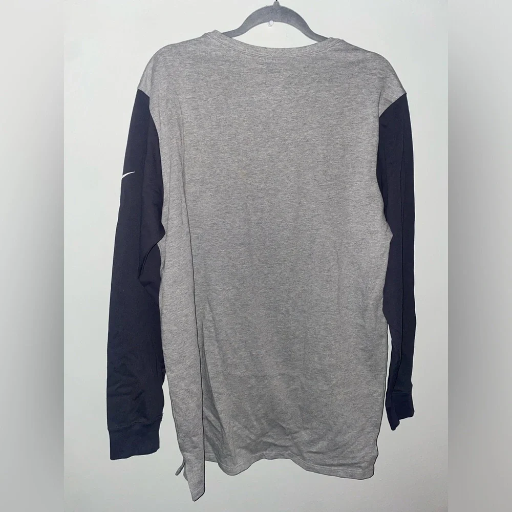 Nike Chicago Bears Sweater/Shirt - Picture 6 of 6